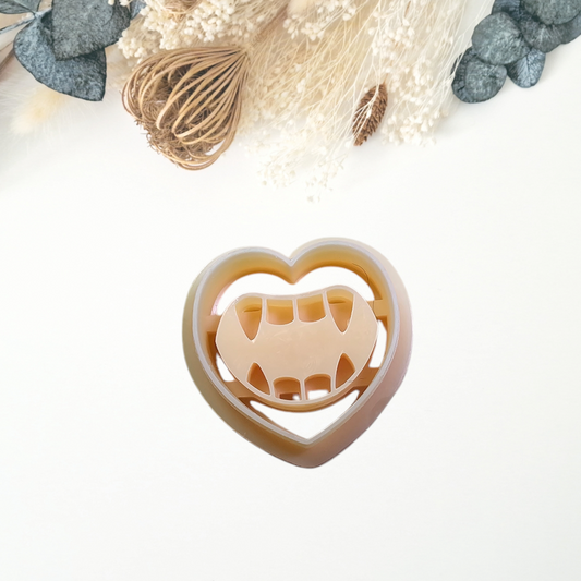 Valentine Vampire Clay Cutter - Sharp - Physical Product