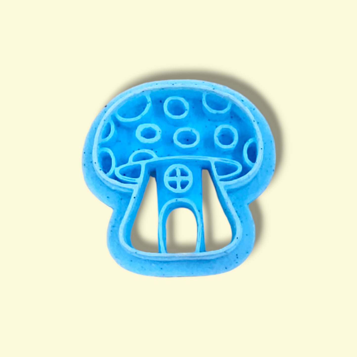 Mushroom House Clay Cutter - Sharp - Physical Product